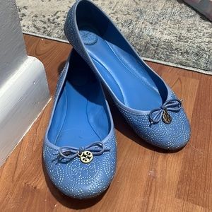 Gently used Tory Burch Chelsea flats